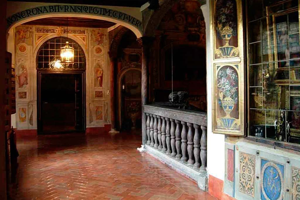 madrid museum tours walk and tour madrid convent of the barefoot nuns madrid